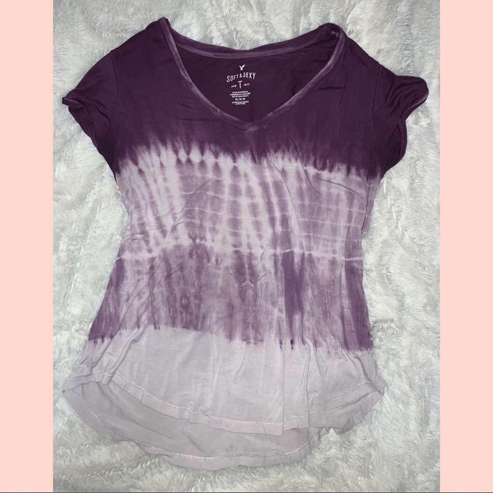 American Eagle Favorite Tee